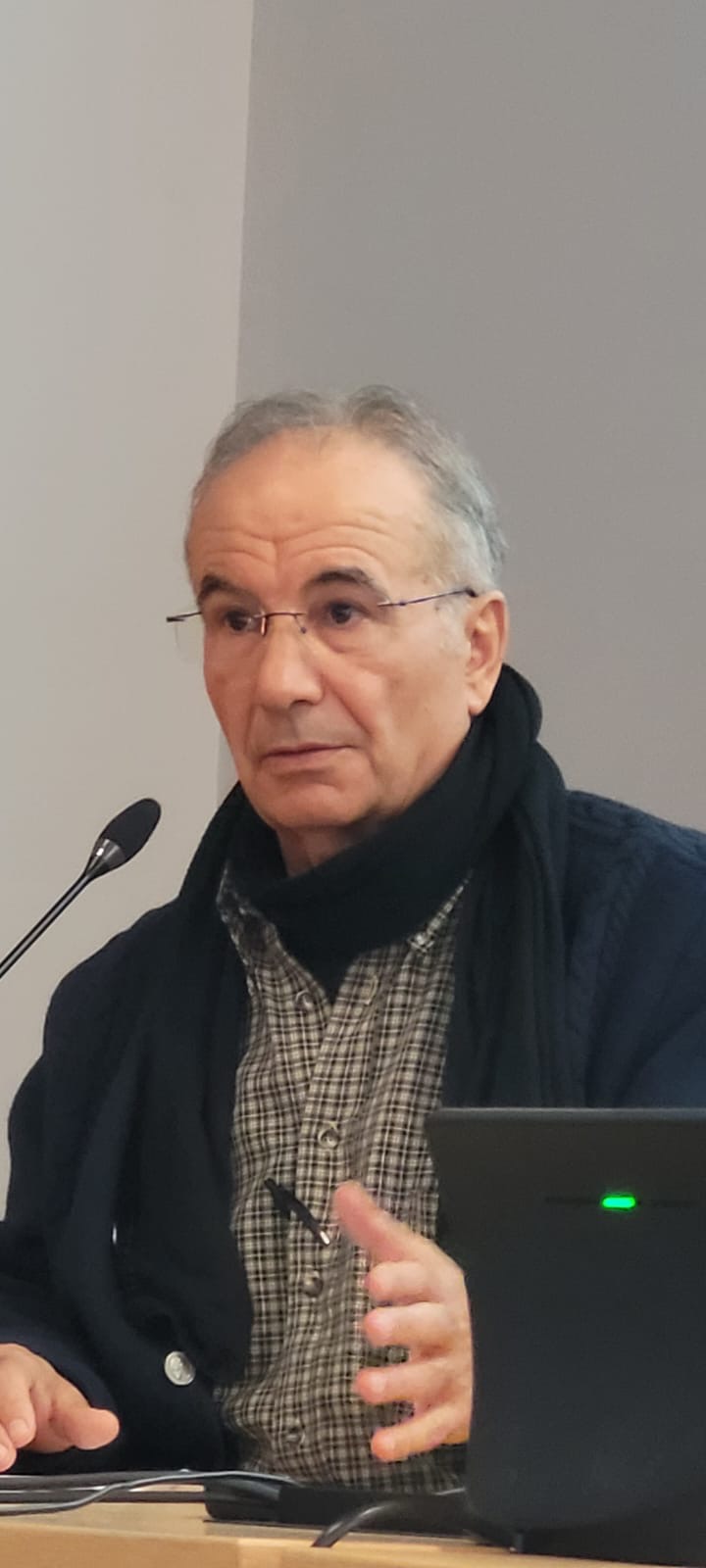 La Cátedra Amazige participa en el debate internacional sobre la escritura latina del amazige